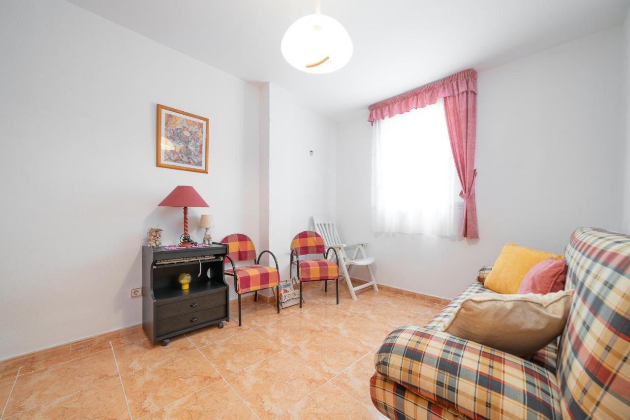 Beach Apartment Calafell Center With Parking Bagian luar foto
