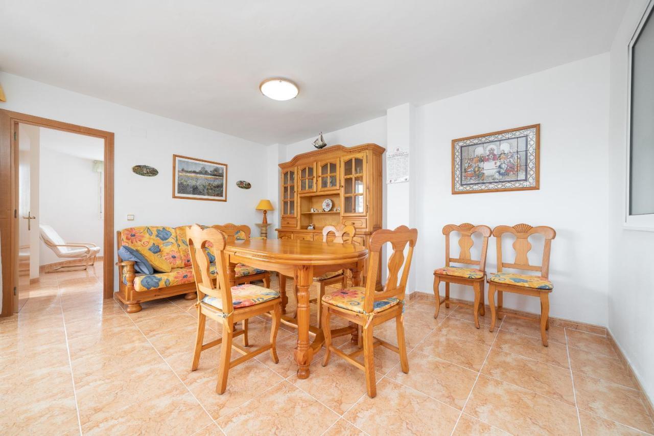 Beach Apartment Calafell Center With Parking Bagian luar foto