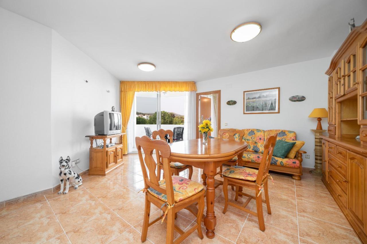 Beach Apartment Calafell Center With Parking Bagian luar foto