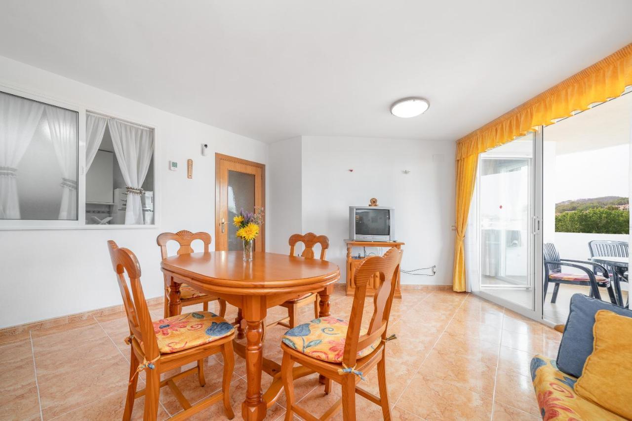 Beach Apartment Calafell Center With Parking Bagian luar foto