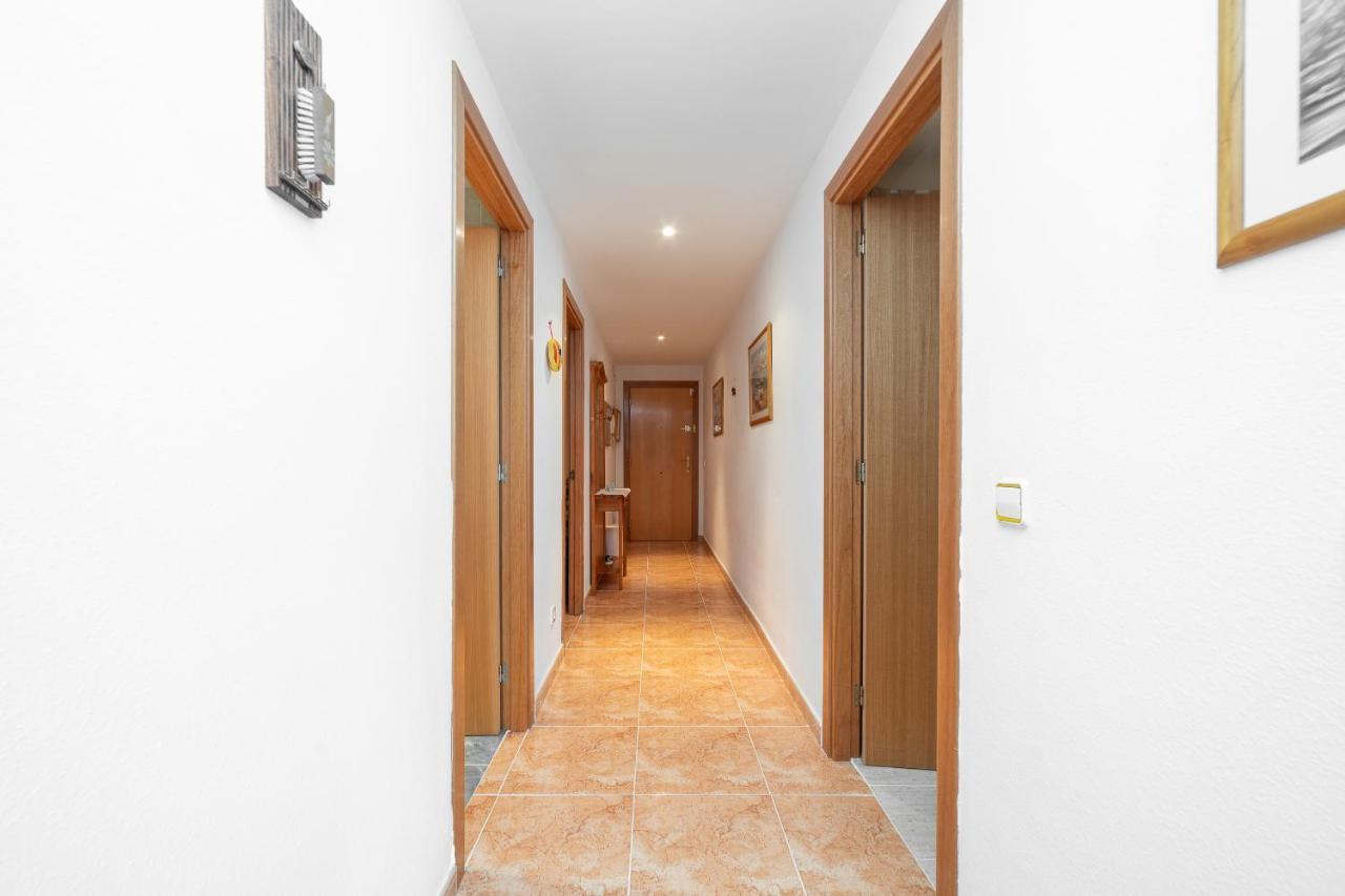 Beach Apartment Calafell Center With Parking Bagian luar foto